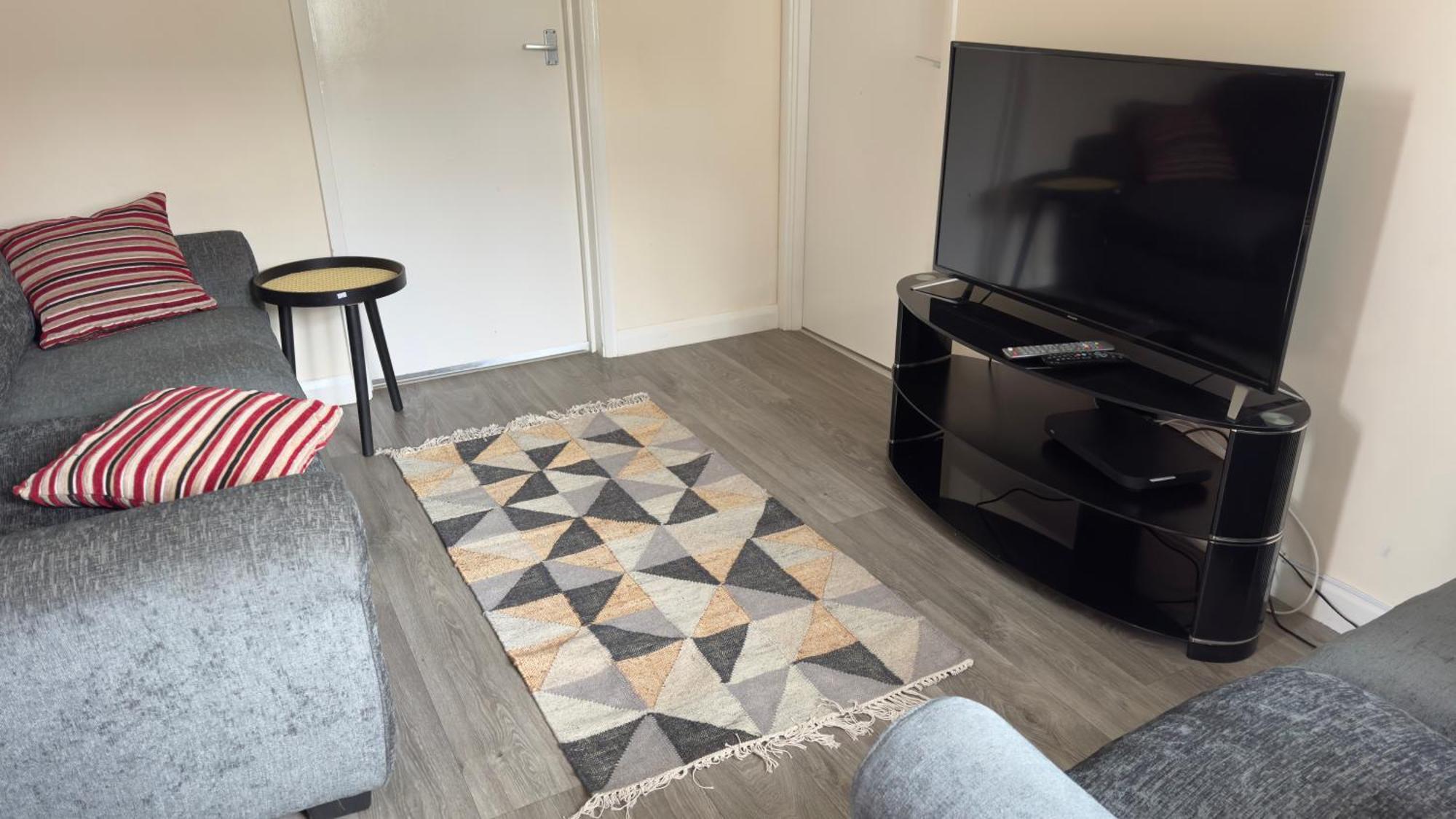 Contractor'S Haven- 4-Bedroom House With Free Parking, Super Fast Wifi, Fran Properties In Aylesbury, Pets Are Welcome! Aylesbury  Zewnętrze zdjęcie